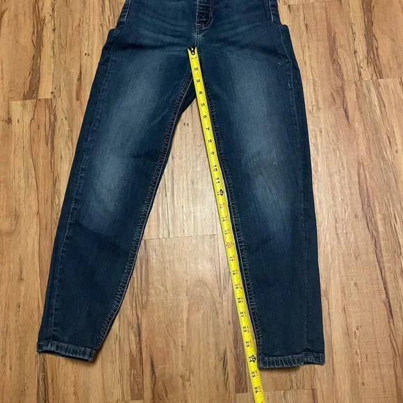Express Super High Rise Crop Jeans Mom Jeans - Picture 6 of 13